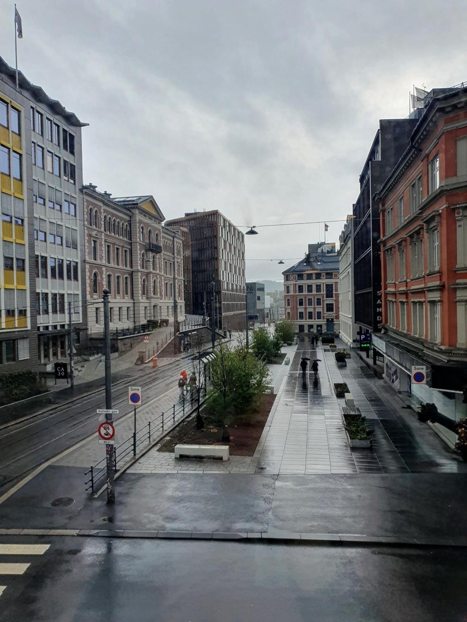 Bright And Charming Apartment From 1878 With View To The New National Museum In Oslo Exterior foto